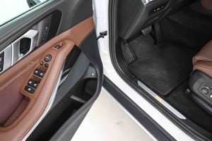 BMW X5 xDrive50e Sólo 13.000 km - Foto 32