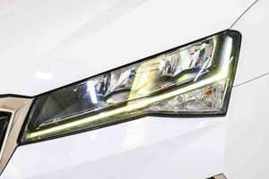 Skoda Superb Ambition 1.4 TSI iV P-HEV DSG - Foto 18