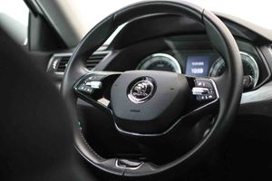Skoda Superb Ambition 1.4 TSI iV P-HEV DSG - Foto 36