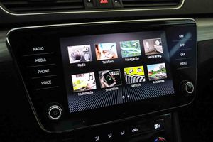 Skoda Superb Ambition 1.4 TSI iV P-HEV DSG - Foto 54