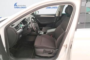 Skoda Superb Ambition 1.4 TSI iV P-HEV DSG - Foto 6