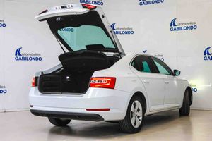 Skoda Superb Ambition 1.4 TSI iV P-HEV DSG - Foto 21