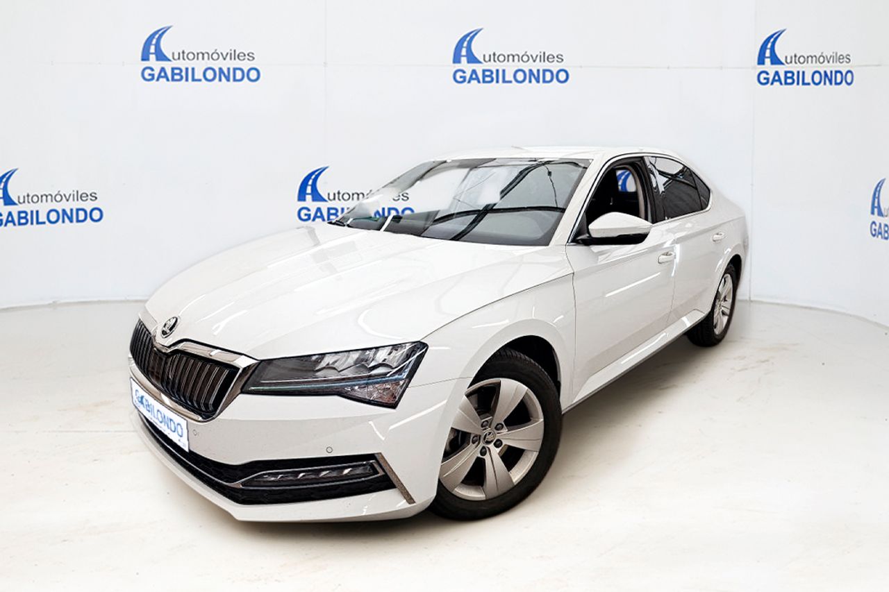 Skoda Superb Ambition 1.4 TSI iV P-HEV DSG - Foto 1