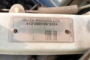 Isuzu D-Max Crew N60 BB 4x4 M/T - Foto 6