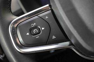 Volvo XC40 2.0 B3 G Core Auto - Foto 36