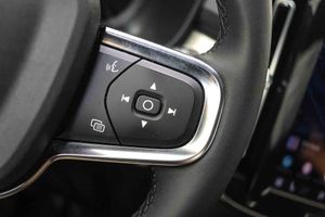 Volvo XC40 2.0 B3 G Core Auto - Foto 37