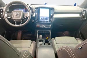 Volvo XC40 2.0 B3 G Core Auto - Foto 3
