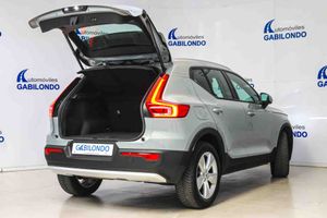 Volvo XC40 2.0 B3 G Core Auto - Foto 21