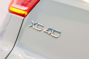 Volvo XC40 2.0 B3 G Core Auto - Foto 14