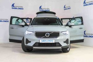Volvo XC40 2.0 B3 G Core Auto - Foto 26