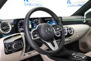 Mercedes Clase A A 250 e Sedán - Foto 5