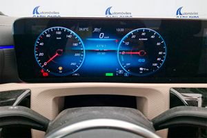 Mercedes Clase A A 250 e Sedán - Foto 3
