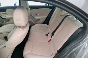 Mercedes Clase A A 250 e Sedán - Foto 6