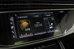 Audi Q8 50 TDI 210kW (286CV) quattro tiptronic **Techo panorámico** - Foto 60