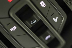 Audi Q8 50 TDI 210kW (286CV) quattro tiptronic **Techo panorámico** - Foto 51