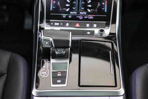 Audi Q8 50 TDI 210kW (286CV) quattro tiptronic **Techo panorámico** - Foto 46
