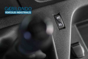 Renault Master Chasis Cabina Tracción L3 3500 Blue dCi **Plataforma elevadora** - Foto 37