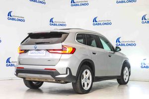 BMW X1 xDrive25e Techo panorámico - Foto 19