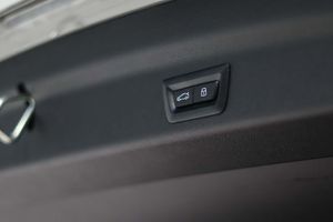 BMW X1 xDrive25e Techo panorámico - Foto 62