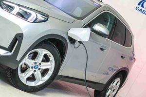 BMW X1 xDrive25e Techo panorámico - Foto 15