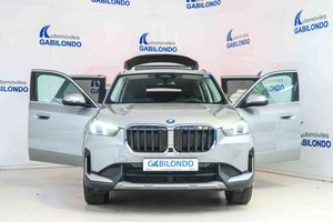 BMW X1 xDrive25e Techo panorámico - Foto 34
