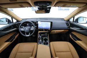 Lexus NX 450h+ Executive 4WD - Foto 34