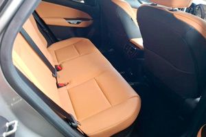 Lexus NX 450h+ Executive 4WD - Foto 6
