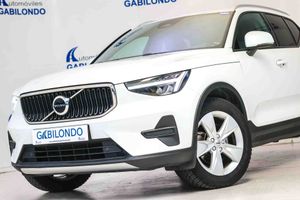 Volvo XC40 2.0 B3 G Essential Auto - Foto 28