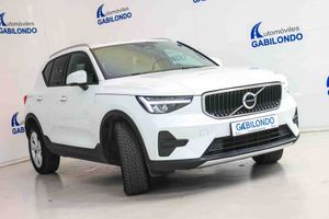 Volvo XC40 2.0 B3 G Essential Auto - Foto 16