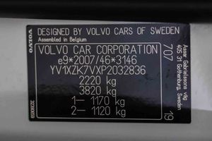 Volvo XC40 2.0 B3 G Essential Auto - Foto 7
