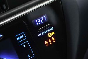 Toyota Auris 1.8 140H Hybrid Feel! - Foto 47