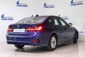 BMW Serie 3 318d - Foto 9
