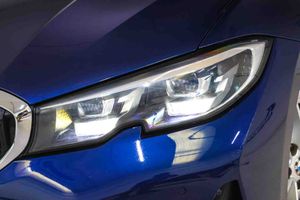 BMW Serie 3 318d - Foto 14