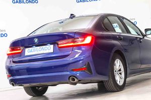BMW Serie 3 318d - Foto 24