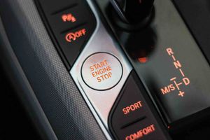 BMW Serie 3 318d - Foto 39