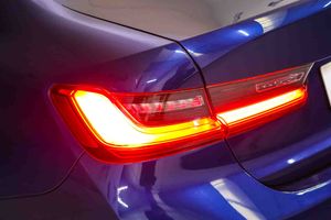 BMW Serie 3 318d - Foto 15