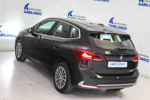 BMW Serie 2 Active Tourer 218d - Foto 17
