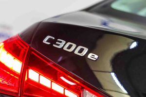 Mercedes Clase C C 300 e Avantgarde - Foto 17