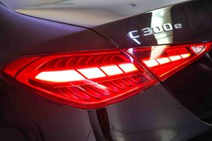 Mercedes Clase C C 300 e Avantgarde - Foto 25
