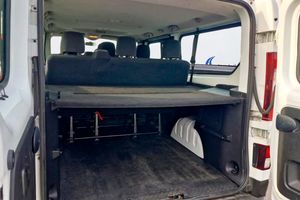 Renault Trafic Combi 2.0 dCi Zen L2 9 Plazas - Foto 8