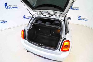 MINI MINI COOPER D 5 PUERTAS automático - Foto 51