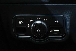 Mercedes GLA GLA 250 e - Foto 34