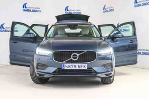 Volvo XC60 2.0 B4 G Momentum Auto - Foto 22