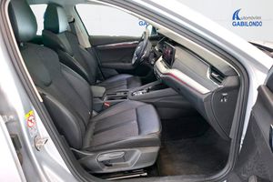 Skoda Octavia Combi 1.4 TSI 150kW(204CV)DSG PHEV Style - Foto 5