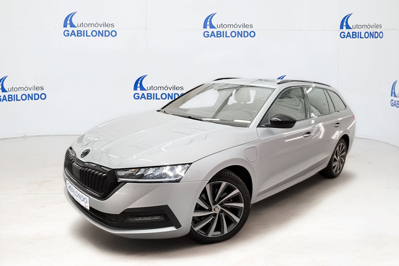 Skoda Octavia Combi 1.4 TSI 150kW(204CV)DSG PHEV Style - Foto 1