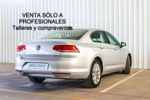 Volkswagen Passat BlueMotion 1.6 TDI 120CV - Foto 5