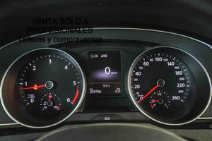 Volkswagen Passat BlueMotion 1.6 TDI 120CV - Foto 13