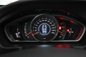 Volvo V40 2.0 D2 Kinetic - Foto 39