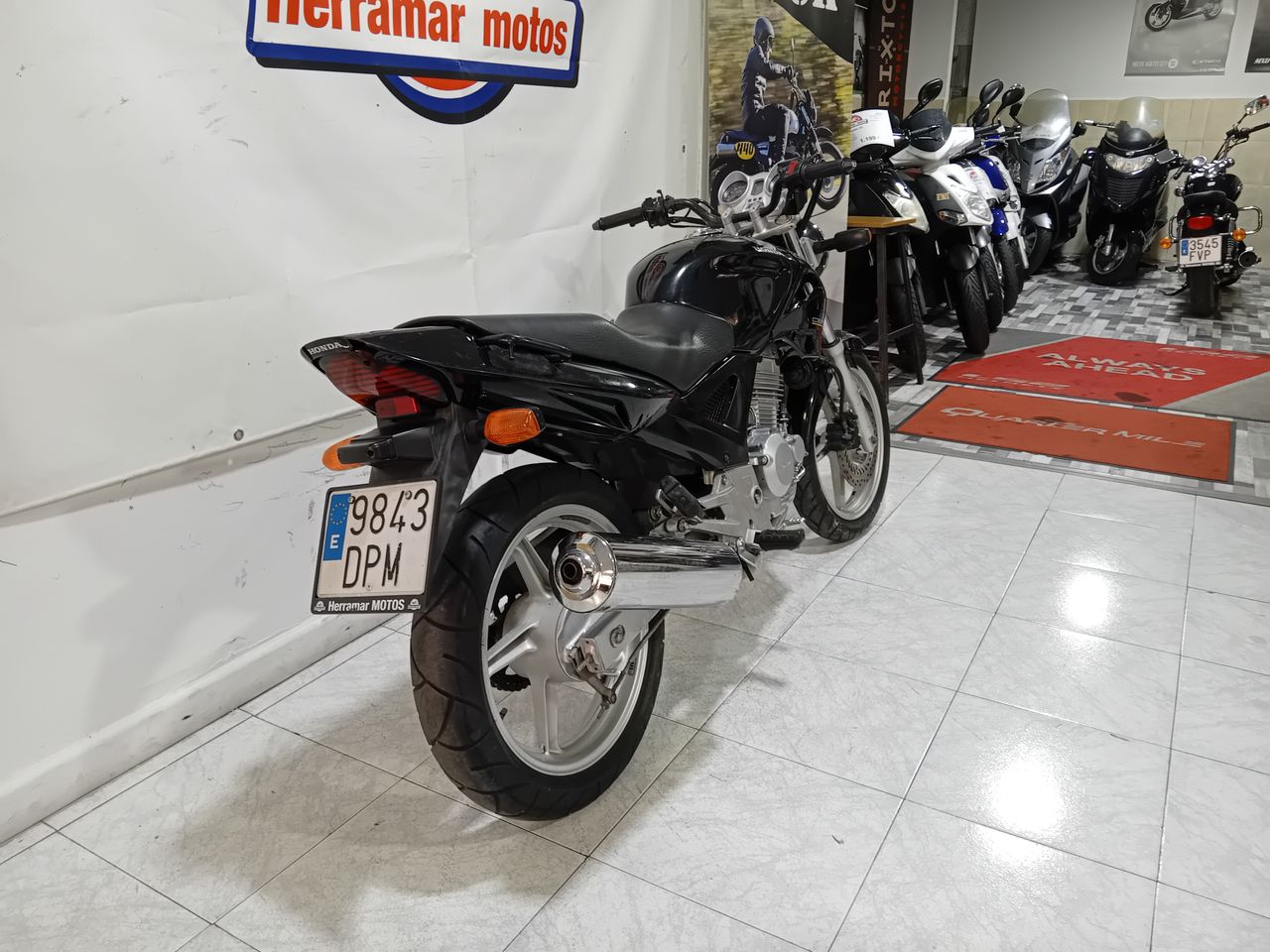 Honda CBF 250   - Foto 1