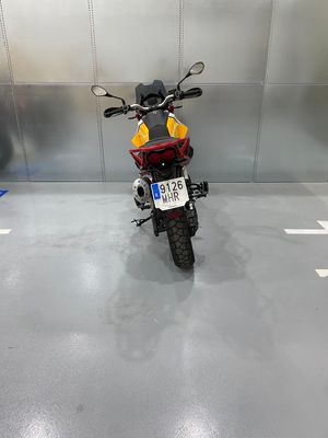 Moto Guzzi V 850   - Foto 6